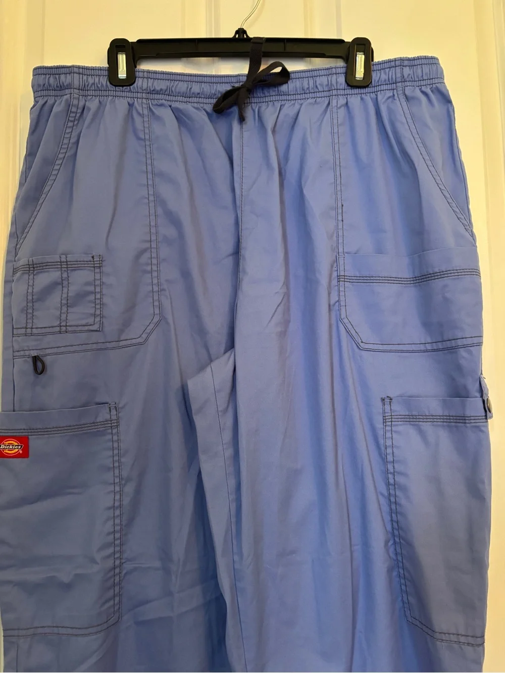 Dickies - Men's Lt Blue Cargo Scrub Pants w/ Elastic Waist. Size XL Style 81003